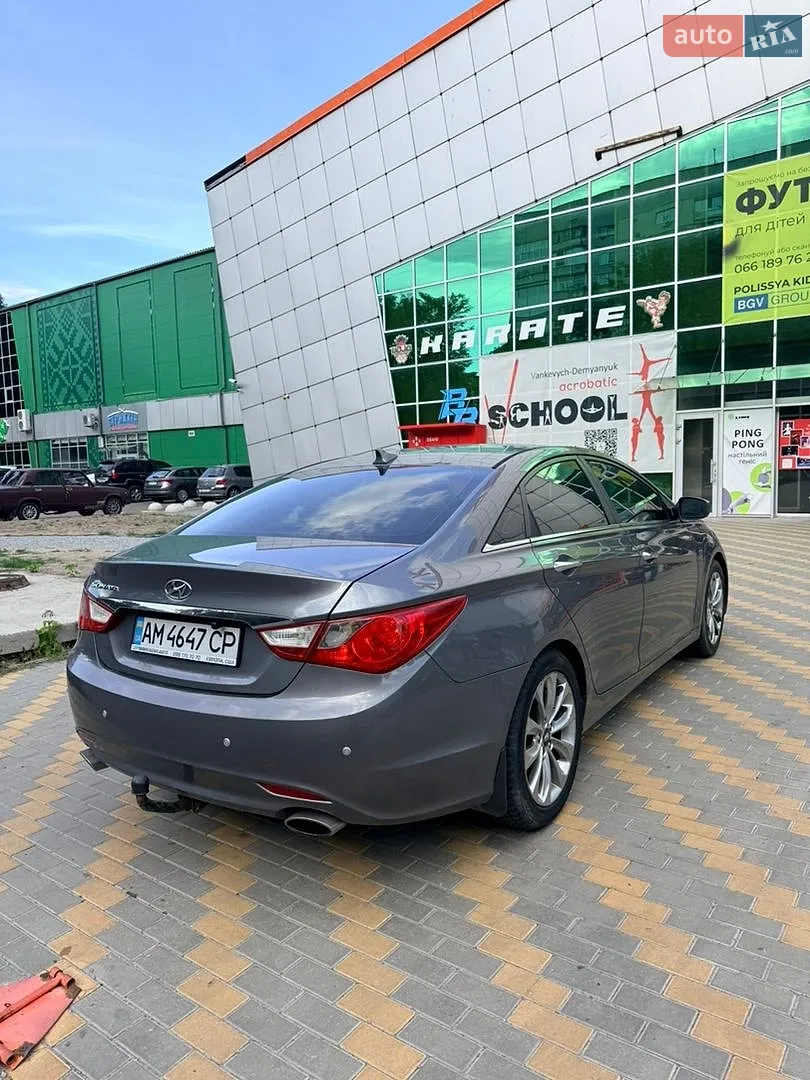 2011 Hyundai Sonata - мініатюра 7