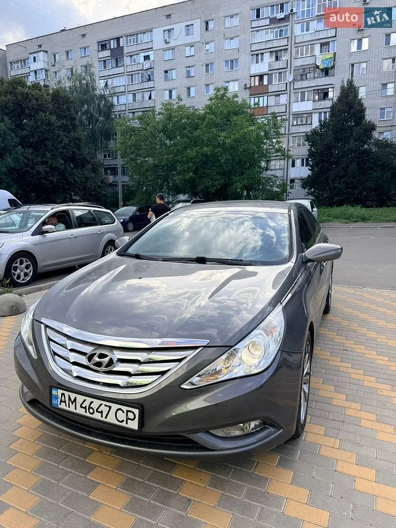 2011 Hyundai Sonata - мініатюра 3