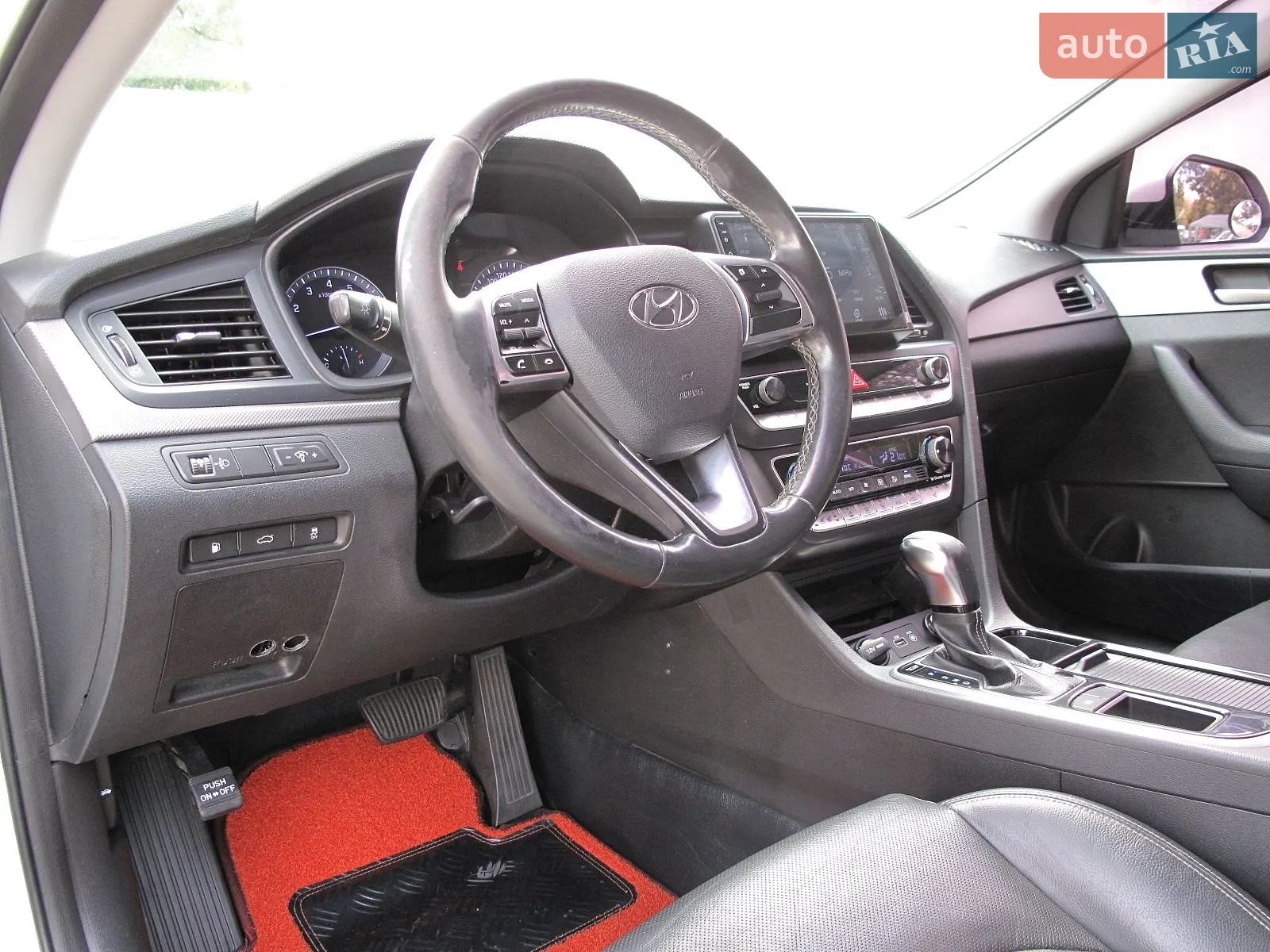 2017 Hyundai Sonata - мініатюра 33