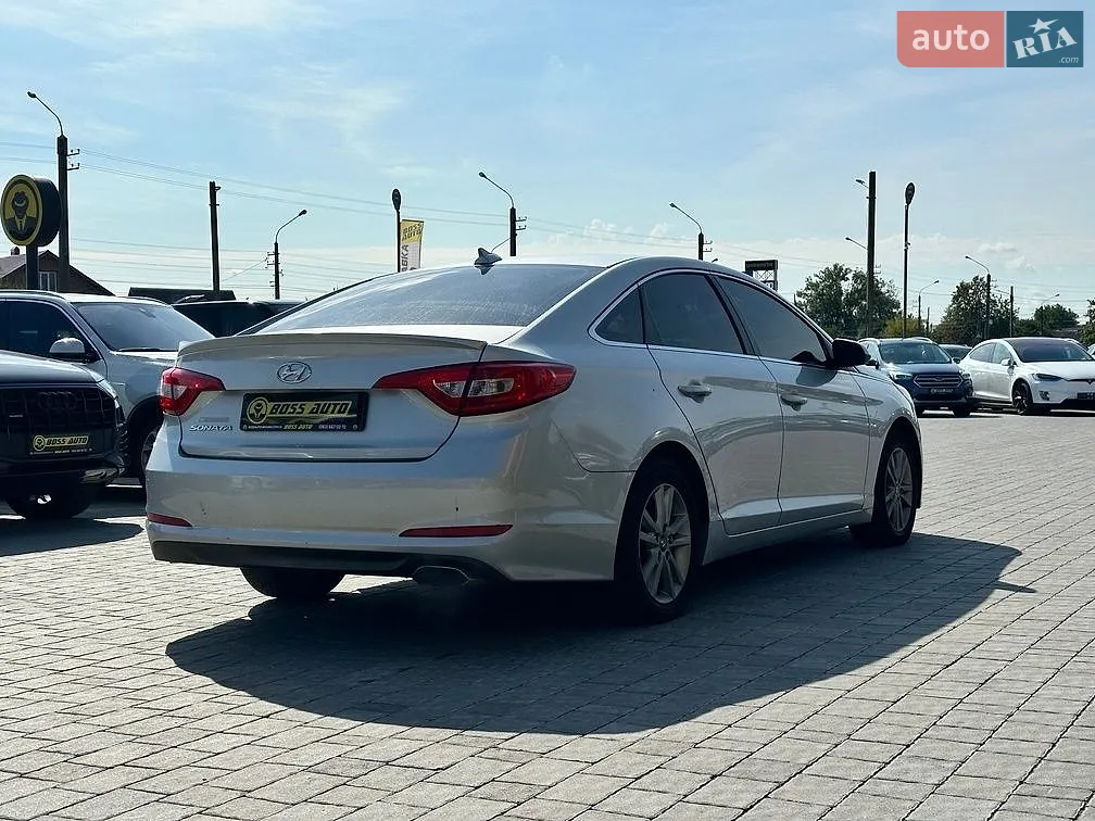 2015 Hyundai Sonata - мініатюра 7