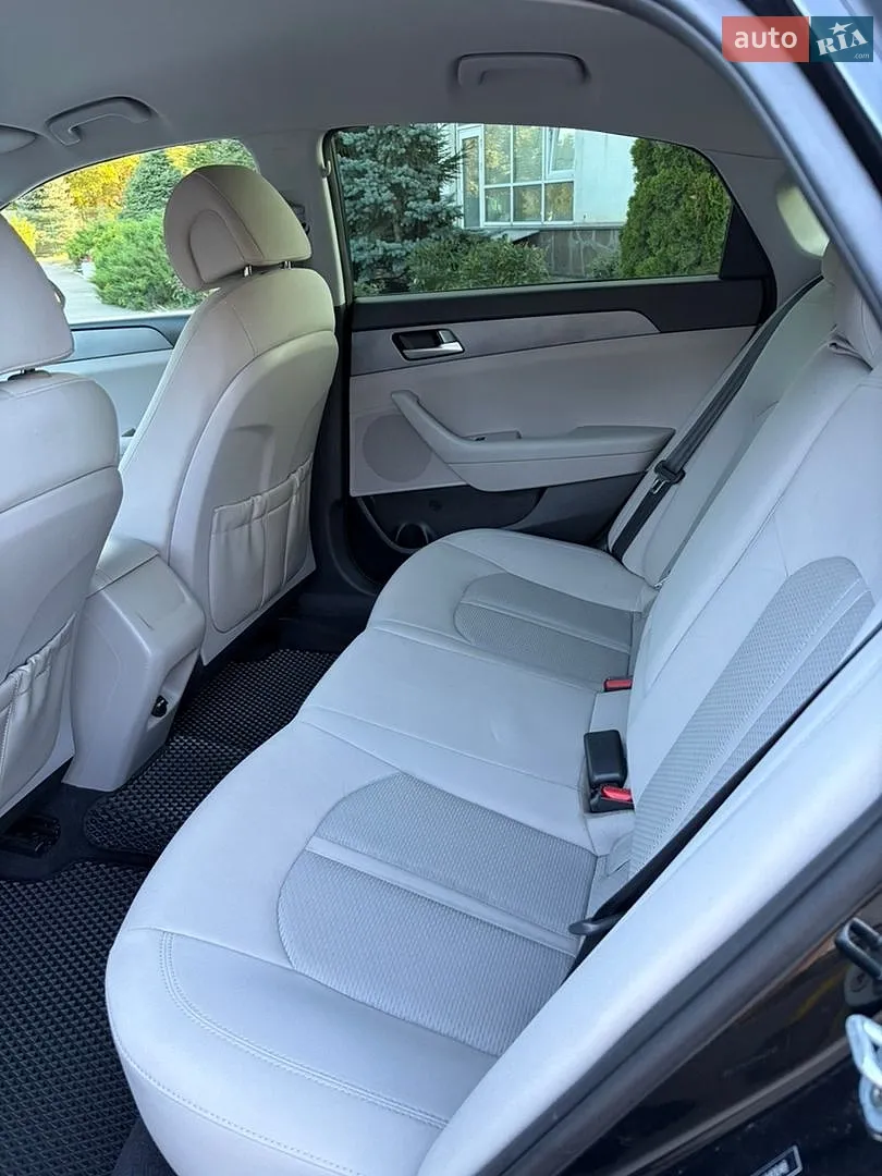 2016 Hyundai Sonata - мініатюра 9