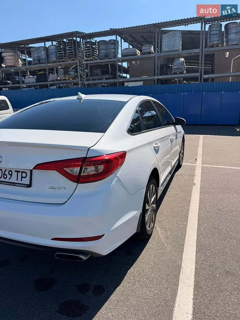 2015 Hyundai Sonata - мініатюра 7
