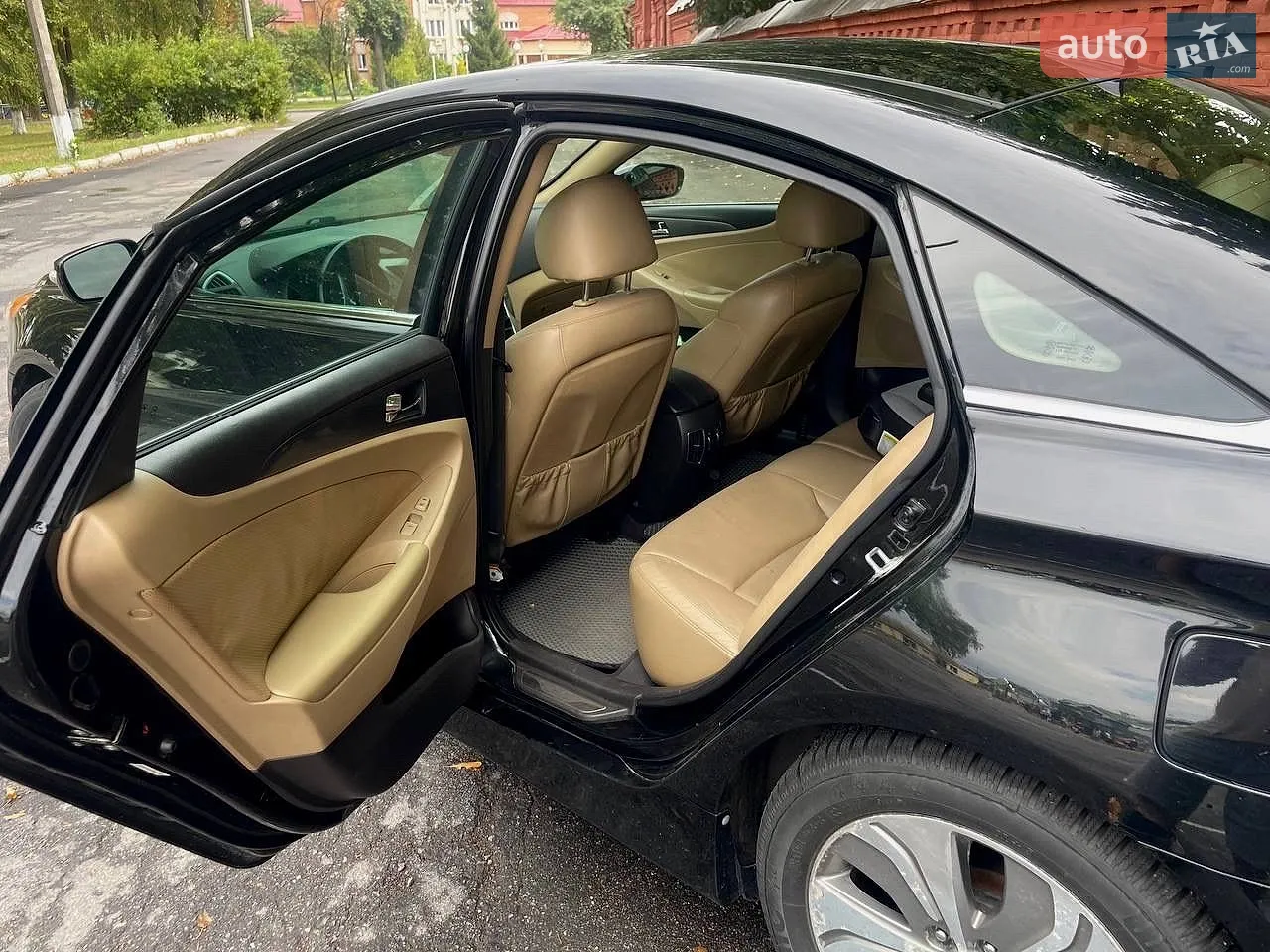 2012 Hyundai Sonata - мініатюра 12