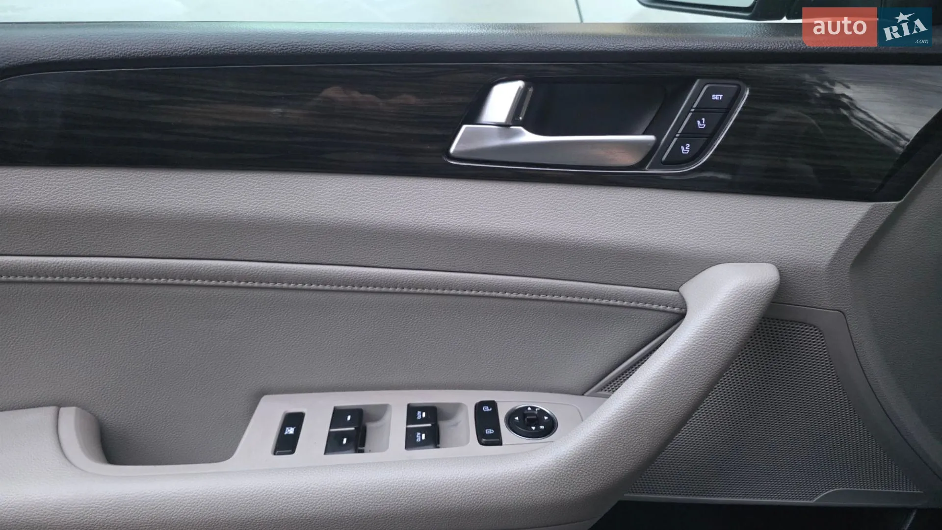 2016 Hyundai Sonata - мініатюра 33