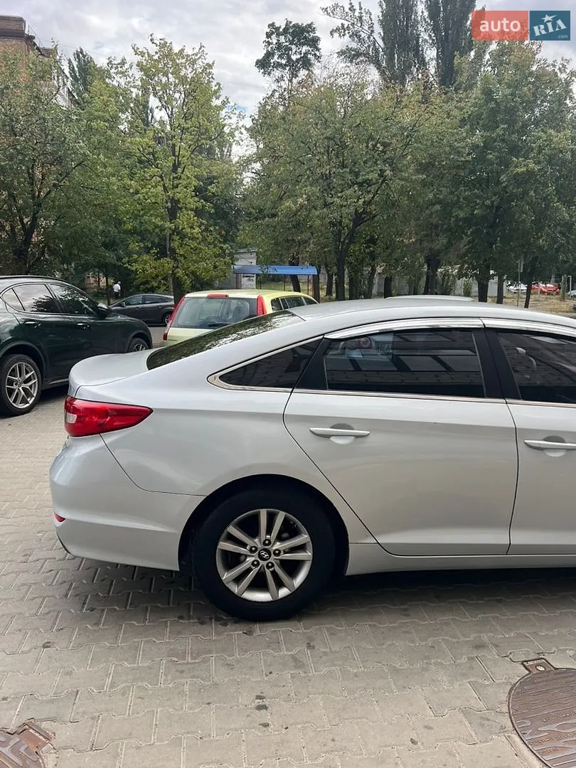 2017 Hyundai Sonata - мініатюра 14