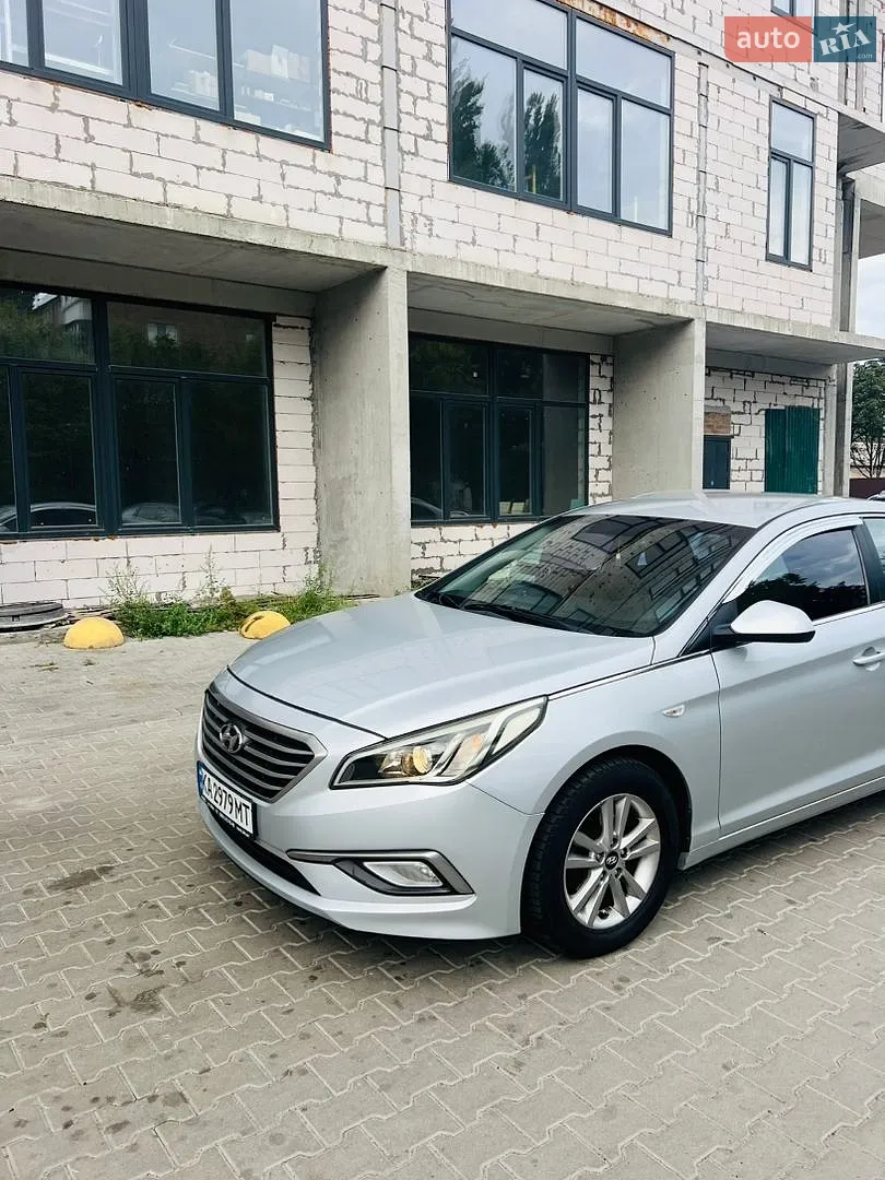 2017 Hyundai Sonata - мініатюра 17
