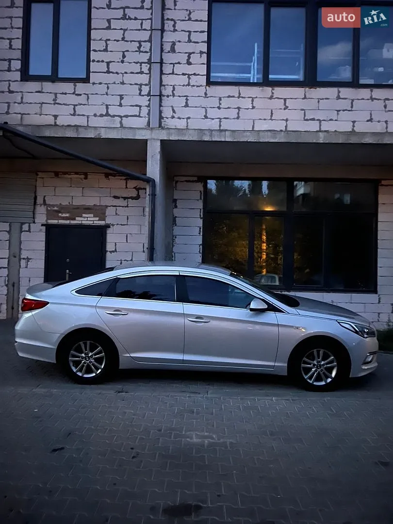 2017 Hyundai Sonata - мініатюра 37