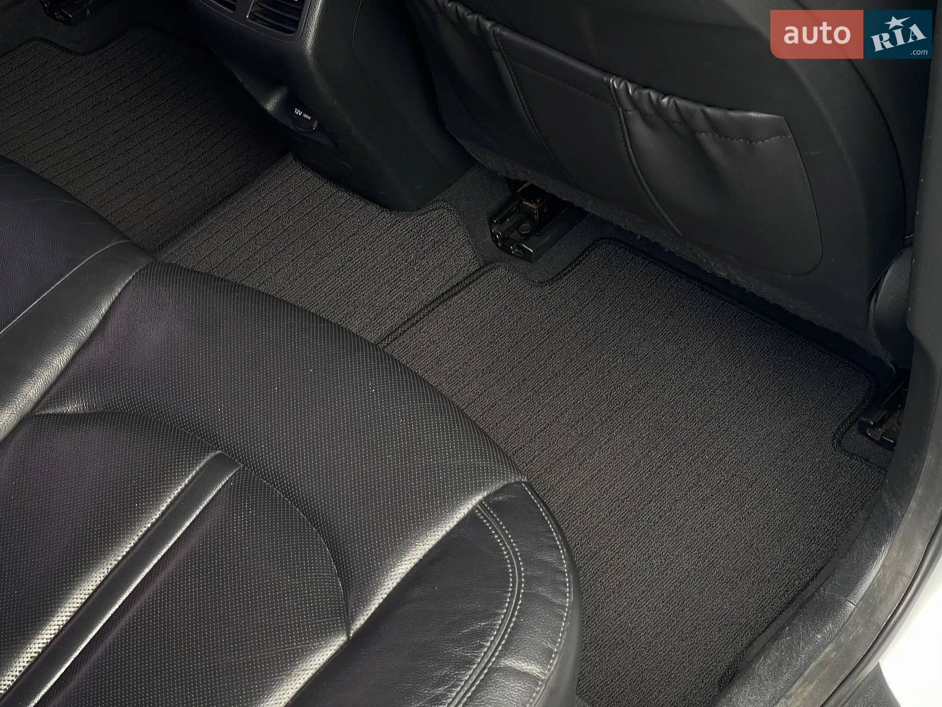 2015 Hyundai Sonata - мініатюра 32