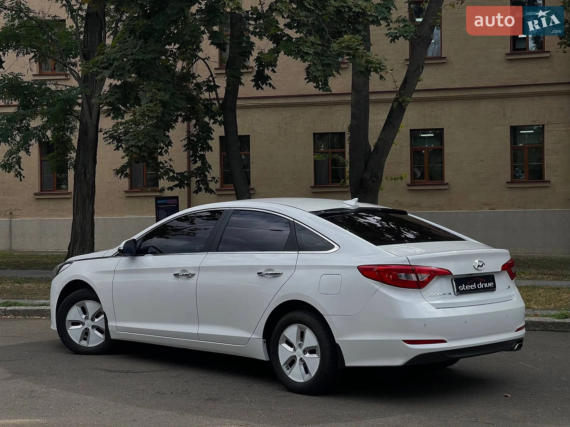 2015 Hyundai Sonata - мініатюра 9