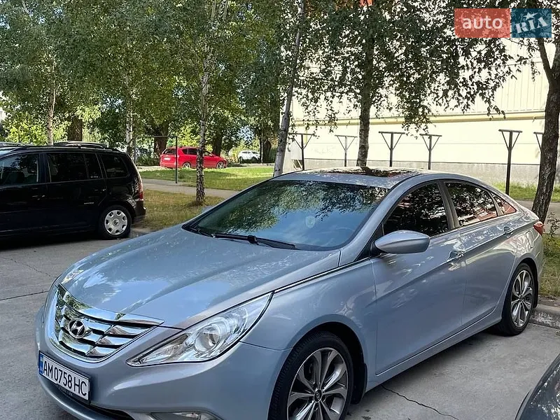 Hyundai Sonata