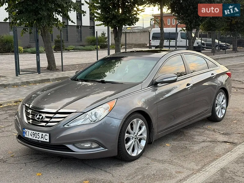 Hyundai Sonata