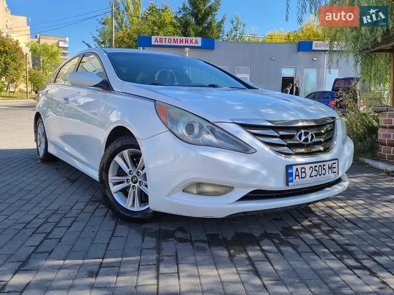 Hyundai Sonata 2013