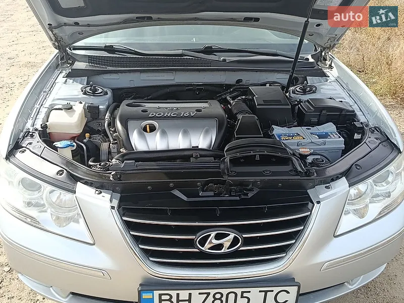Hyundai Sonata 2011