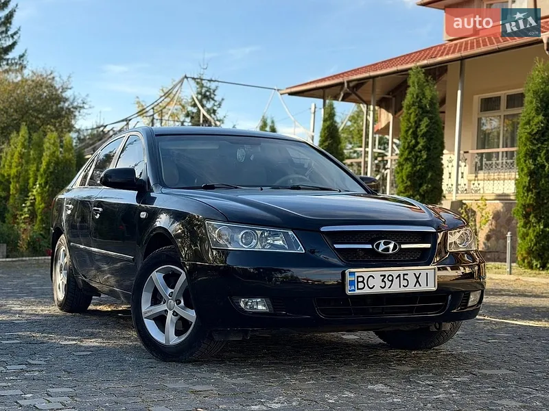 Hyundai Sonata