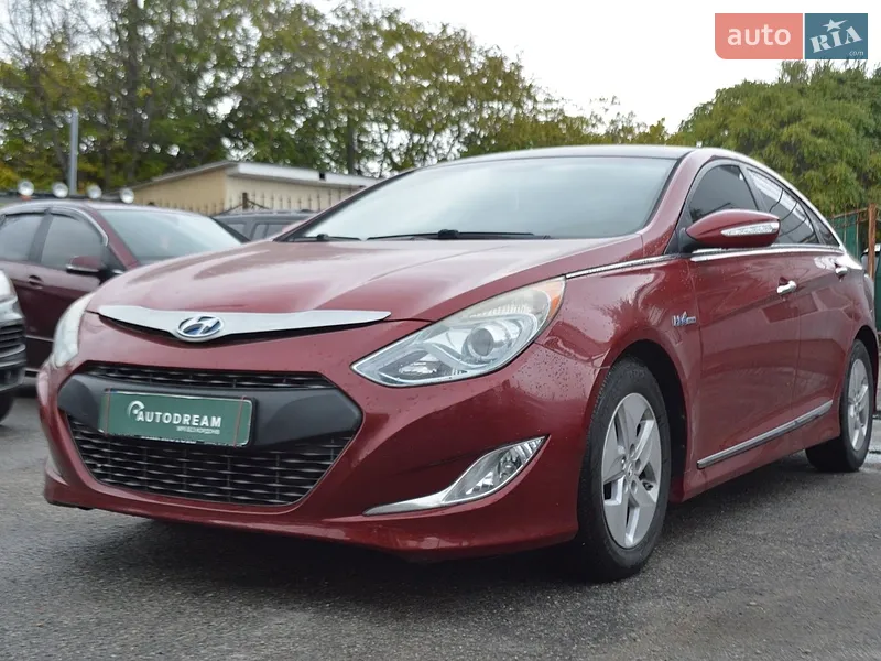 Hyundai Sonata 2011