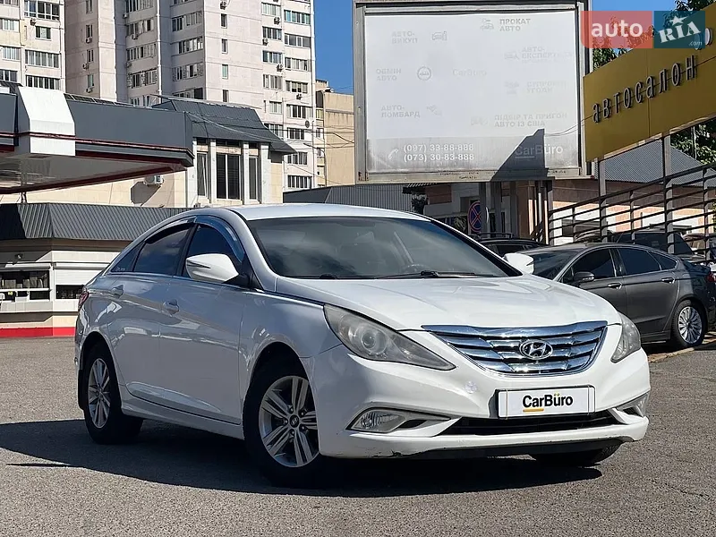 Hyundai Sonata
