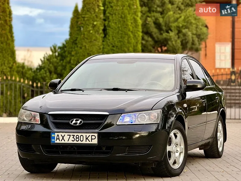 Hyundai Sonata