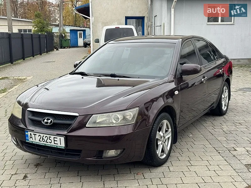 Hyundai Sonata