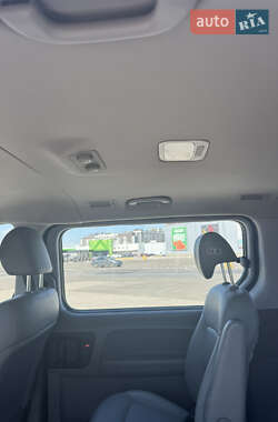 Минивэн Hyundai Starex 2017 в 