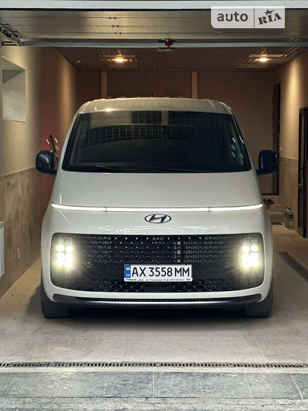 Минивэн Hyundai Staria 2022 в Харькове