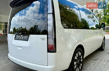Минивэн Hyundai Staria 2021 в 