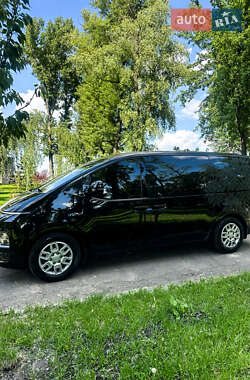 Минивэн Hyundai Staria 2022 в Киеве