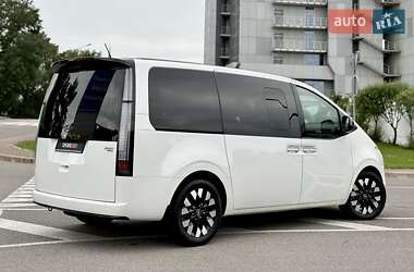 Мінівен Hyundai Staria 2021 в 