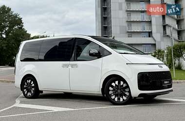 Мінівен Hyundai Staria 2021 в 