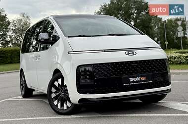 Мінівен Hyundai Staria 2021 в 