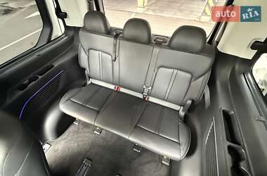 Мінівен Hyundai Staria 2021 в 