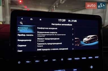 Мінівен Hyundai Staria 2021 в 