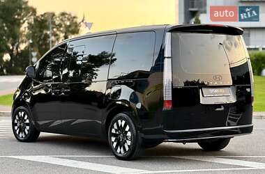 Минивэн Hyundai Staria 2025 в 