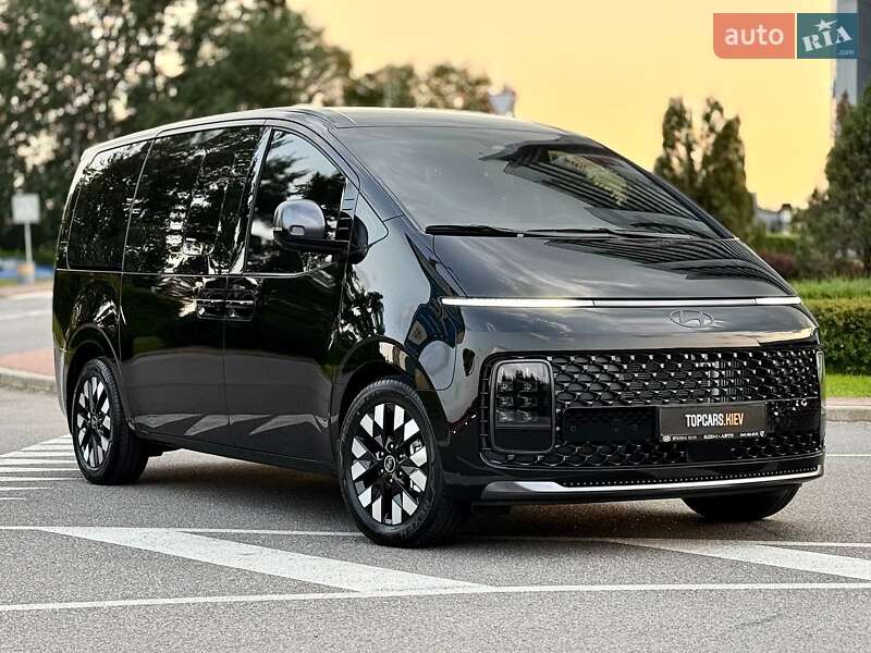 Минивэн Hyundai Staria 2025 в Киеве