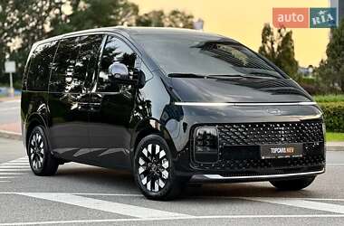 Минивэн Hyundai Staria 2025 в 
