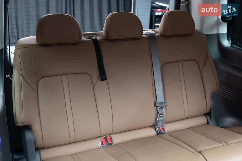 Минивэн Hyundai Staria 2025 в Киеве