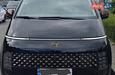 Минивэн Hyundai Staria 2022 в Киеве