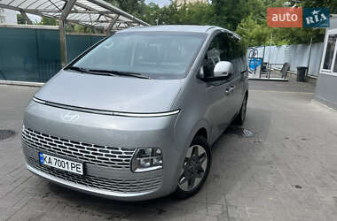 Мінівен Hyundai Staria 2025 в Києві
