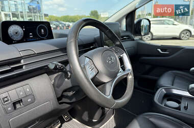 Минивэн Hyundai Staria 2022 в 