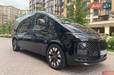 Минивэн Hyundai Staria 2021 в Софиевской Борщаговке