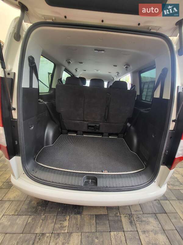 Минивэн Hyundai Staria 2022 в Одессе фото 11 Минивэн Hyundai Staria 2022 в Одессе