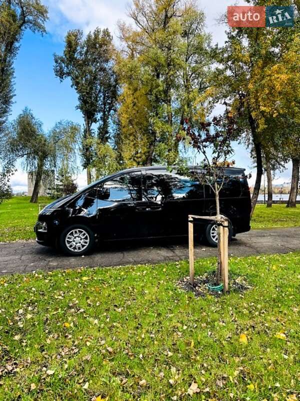 Мінівен Hyundai Staria 2022 в Києві