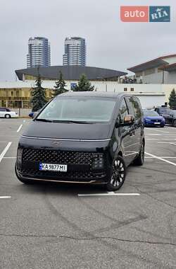 Мінівен Hyundai Staria 2023 в Києві