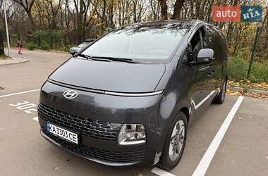Минивэн Hyundai Staria 2024 в Киеве