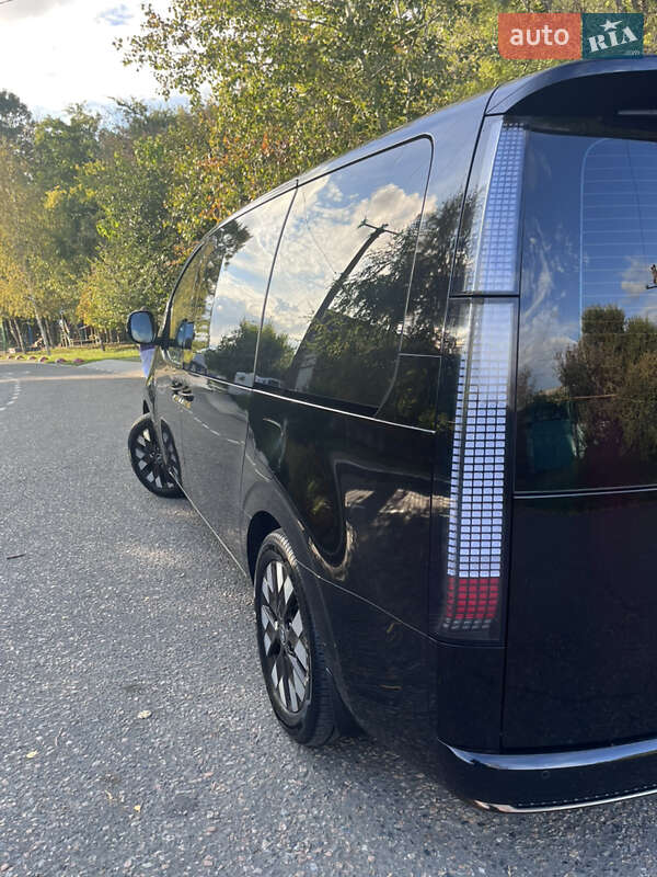 Минивэн Hyundai Staria 2023 в Одессе