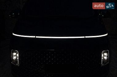 Минивэн Hyundai Staria 2024 в Киеве
