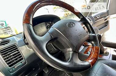 Внедорожник / Кроссовер Hyundai Terracan 2003 в 
