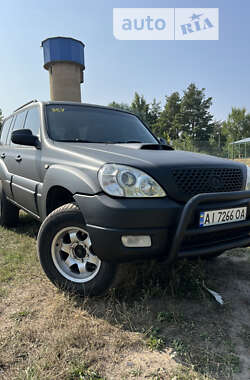 Позашляховик / Кросовер Hyundai Terracan 2005 в Києві