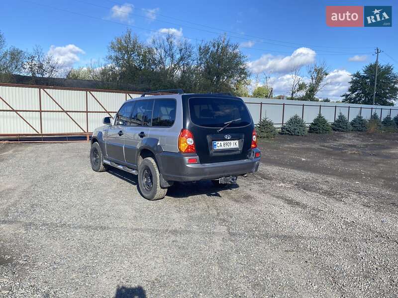 Внедорожник / Кроссовер Hyundai Terracan 2002 в Тальном