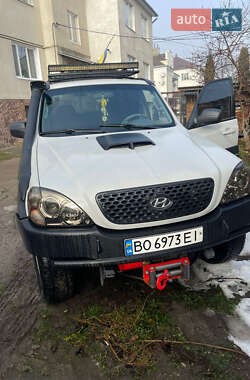 Внедорожник / Кроссовер Hyundai Terracan 2002 в Чорткове