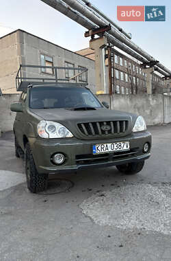 Внедорожник / Кроссовер Hyundai Terracan 2002 в Запорожье